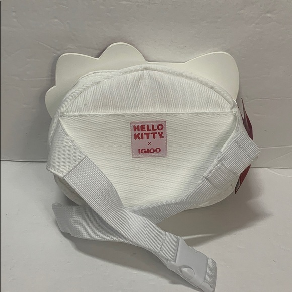 Hello Kitty Sequined Crossbody Bag 4 Can Insulated Igloo Cooler NWT - Picture 3 of 10